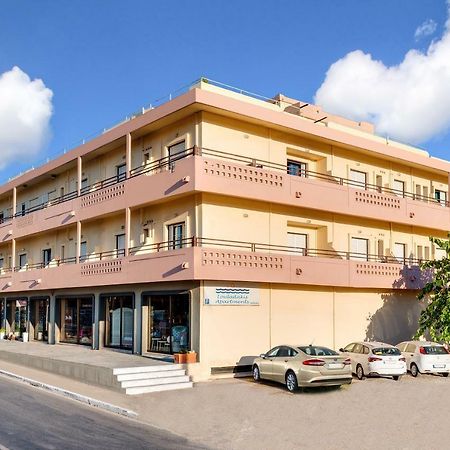 Louladakis Apartments Kolymbari Buitenkant foto