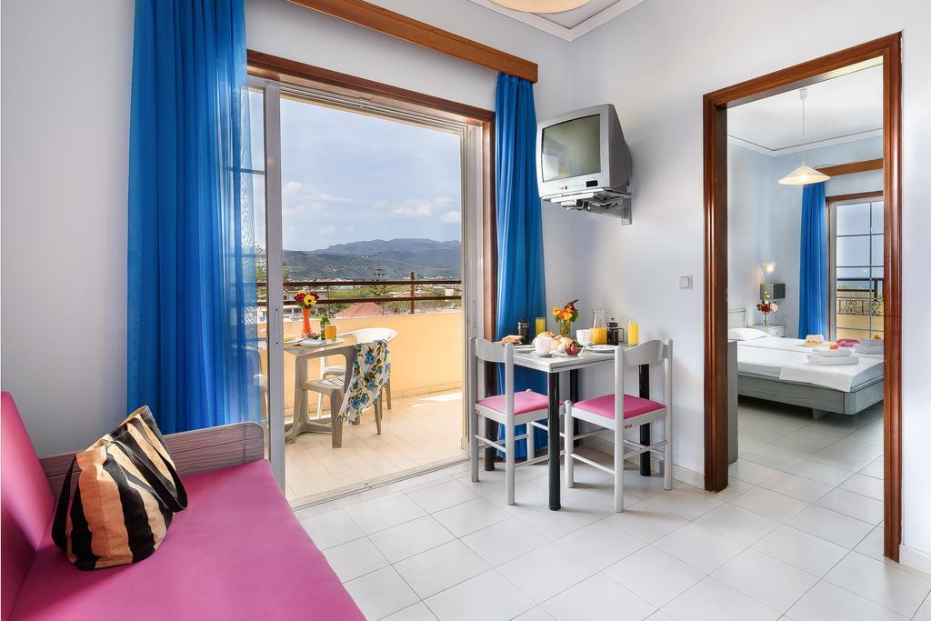 Louladakis Apartments Kolymbari Buitenkant foto