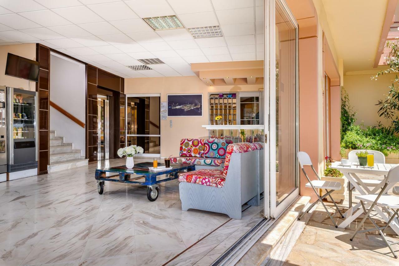 Louladakis Apartments Kolymbari Buitenkant foto